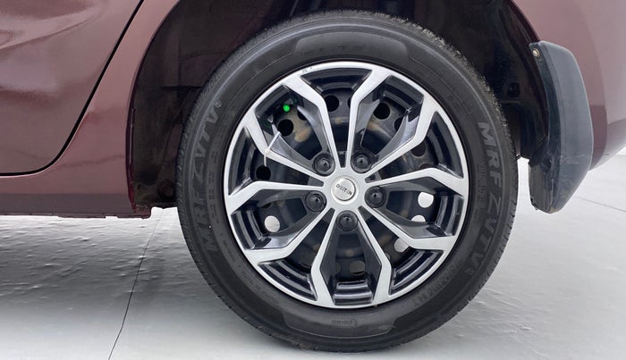 2016 Honda Jazz 1.5 SV I DTEC, Diesel, Manual, 85,072 km, Left Rear Wheel