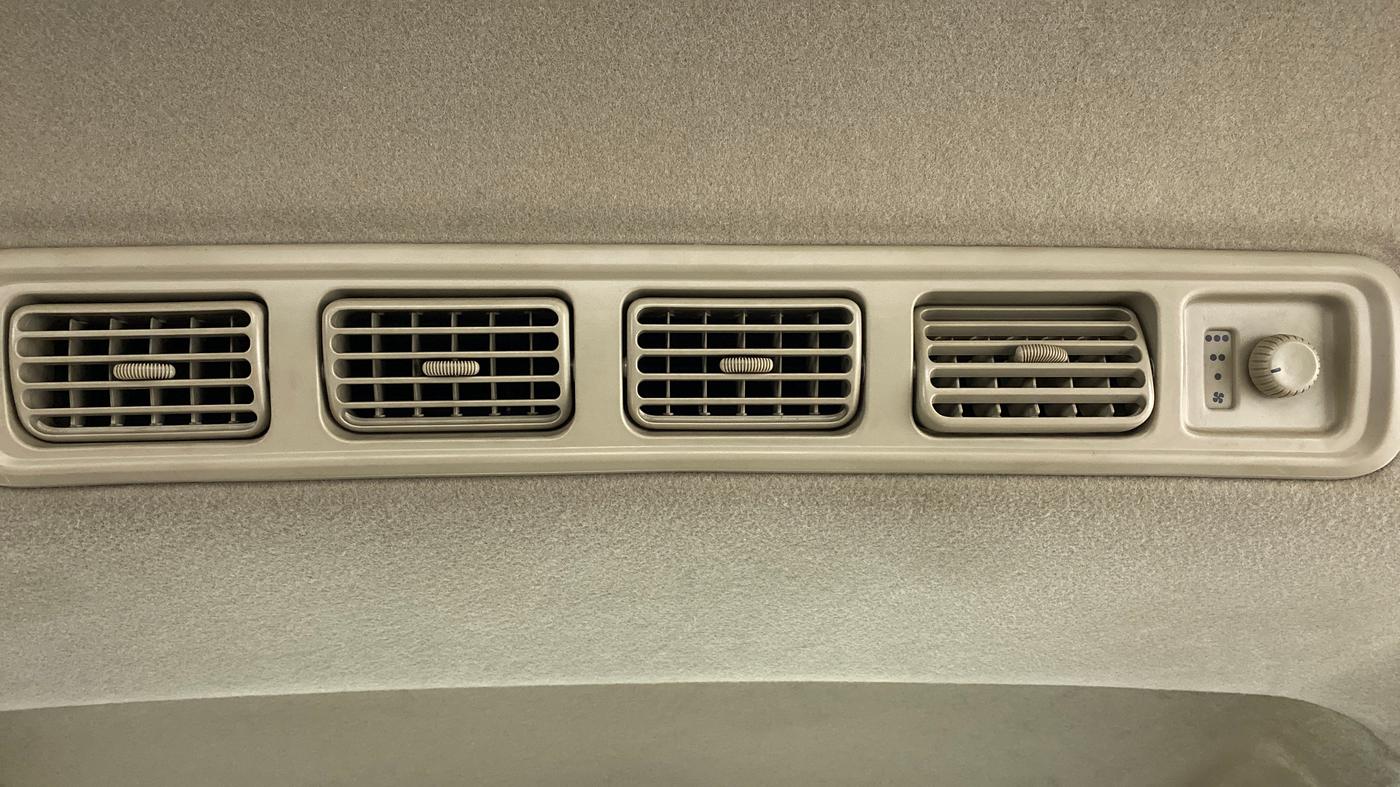 2017 Maruti Ertiga VXI ABS, Petrol, Manual, 17,813 km, Rear Ac