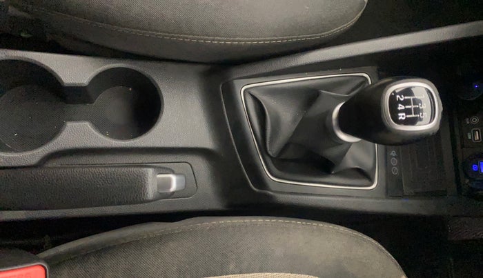 2019 Hyundai Elite i20 ASTA 1.2 (O), Petrol, Manual, 34,545 km, Gear Lever