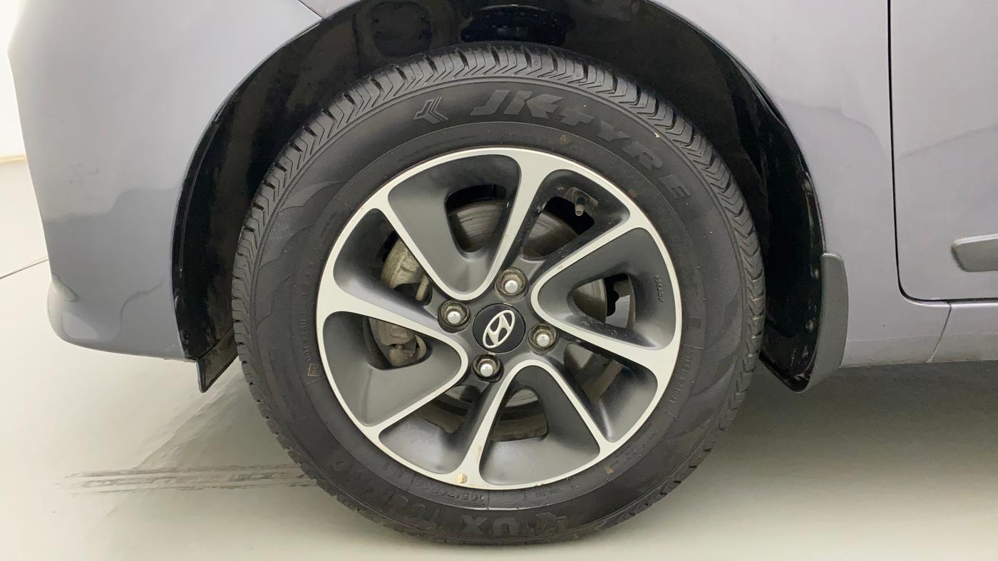 2017 Hyundai Grand i10 SPORTZ (O) AT 1.2 KAPPA VTVT, Petrol, Automatic, 68,719 km, Left Front Wheel