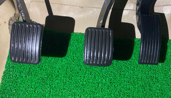 2020 Hyundai AURA SX 1.2, Petrol, Manual, 82,952 km, Pedals