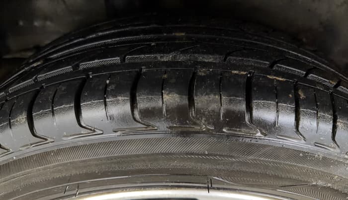 2014 Honda City 1.5L I-VTEC V MT, Petrol, Manual, 75,536 km, Right Rear Tyre Tread