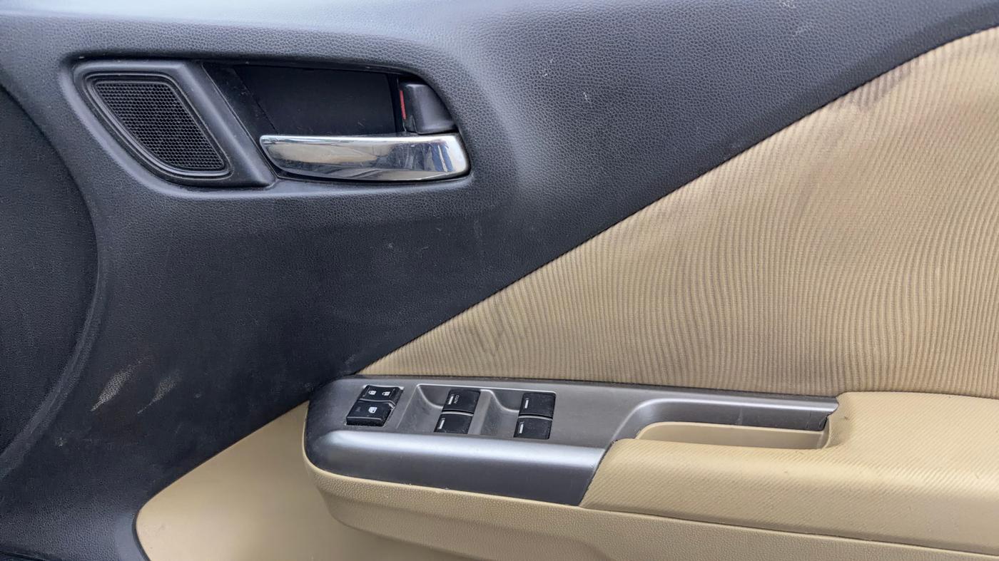 2014 Honda City 1.5L I-VTEC V MT, Petrol, Manual, 75,536 km, Driver Side Door Panels Control
