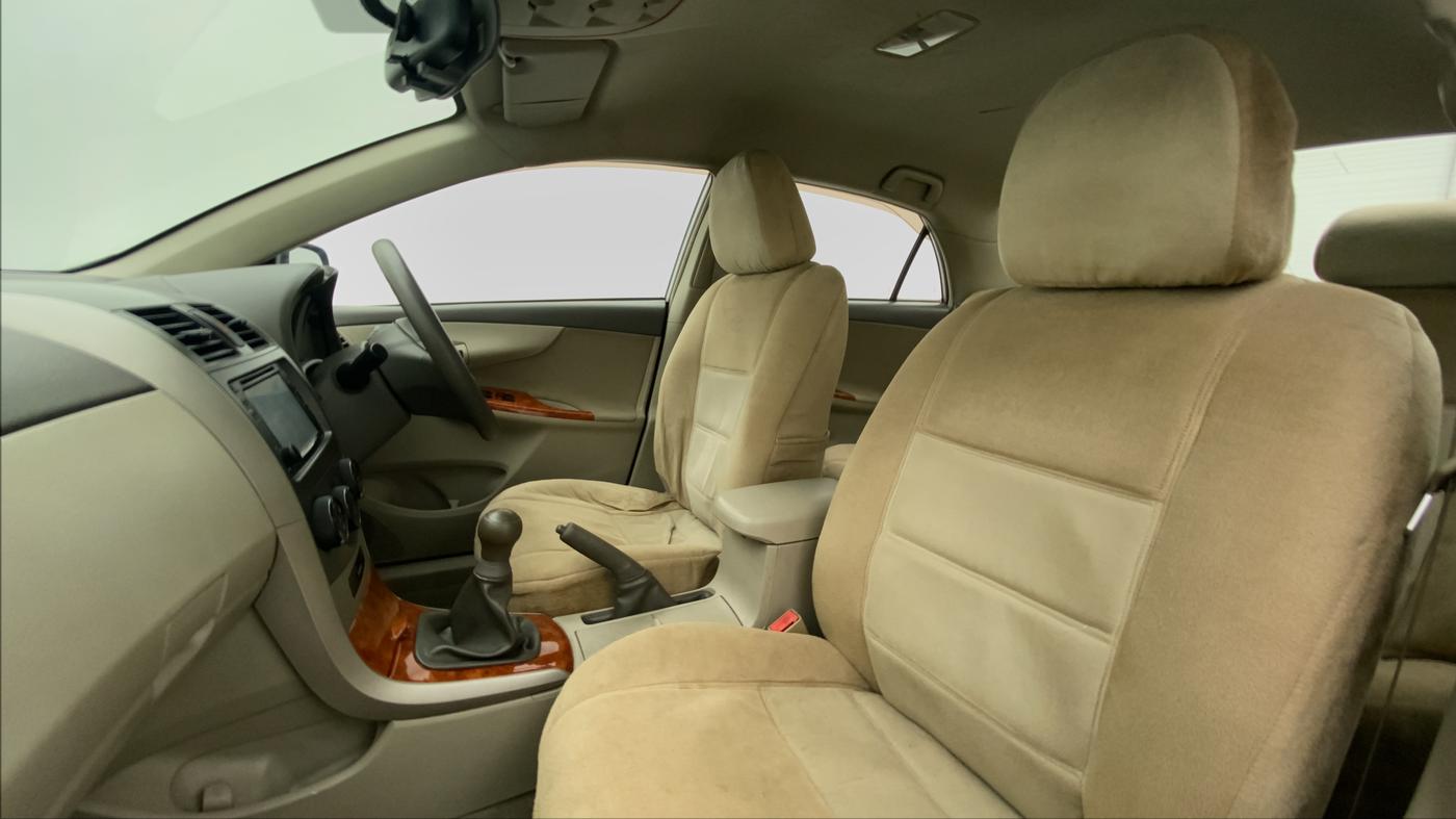 2011 Toyota Corolla Altis J PETROL, Petrol, Manual, 53,181 km, Right Side Front Door Cabin