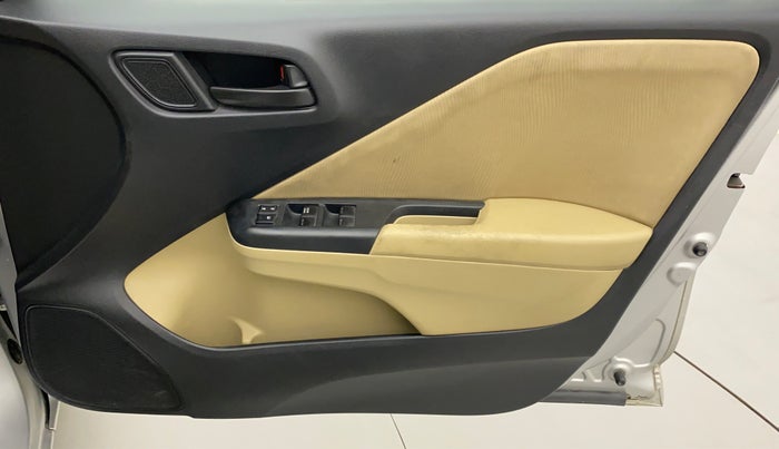 2016 Honda City 1.5L I-VTEC SV CVT, Petrol, Automatic, 38,881 km, Driver Side Door Panels Control