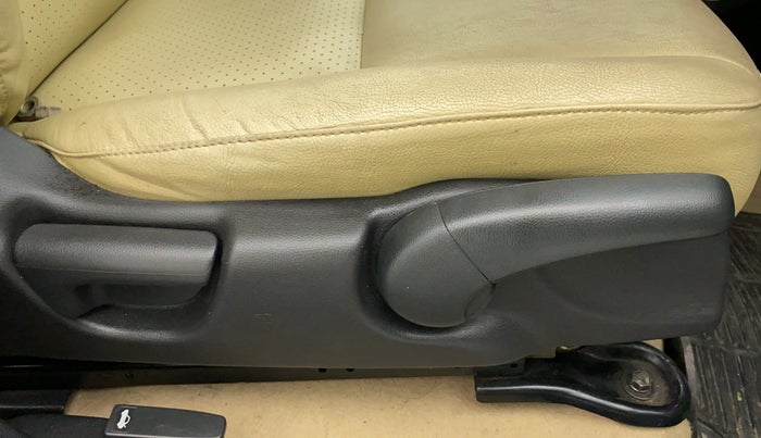 2016 Honda City 1.5L I-VTEC SV CVT, Petrol, Automatic, 38,881 km, Driver Side Adjustment Panel