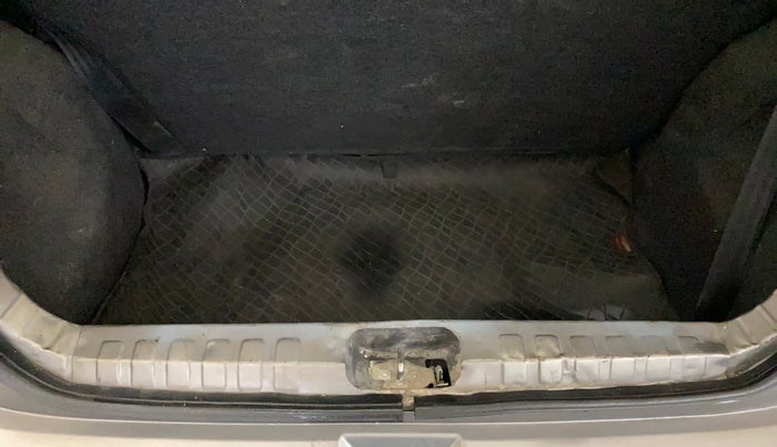 2017 Datsun Redi Go T (O), Petrol, Manual, 55,363 km, Boot Inside