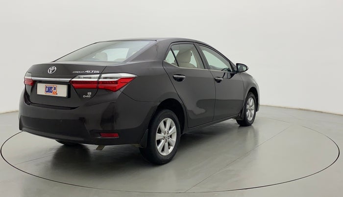 2018 Toyota Corolla Altis G DIESEL, Diesel, Manual, 1,02,279 km, Right Back Diagonal