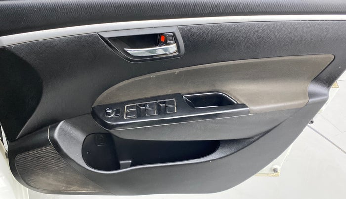 2017 Maruti Swift VXI, Petrol, Manual, 55,262 km, Driver Side Door Panels Control