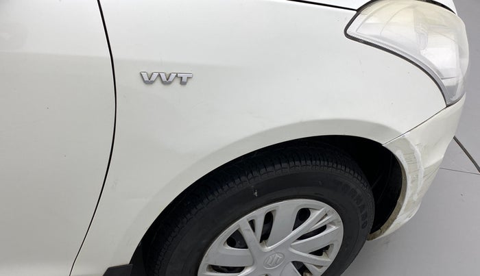 2017 Maruti Swift VXI, Petrol, Manual, 55,262 km, Right fender - Slightly dented