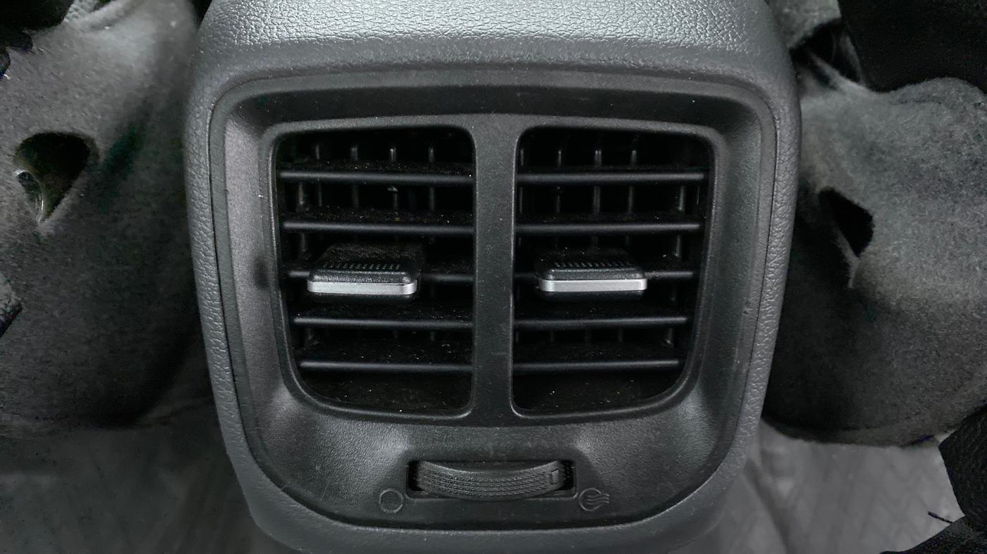 2020 Hyundai GRAND I10 NIOS SPORTZ 1.2 AT, Petrol, Automatic, 65,607 km, Rear AC Vents