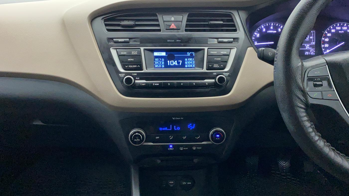 2016 Hyundai Elite i20 SPORTZ 1.2, Petrol, Manual, 29,211 km, Air Conditioner