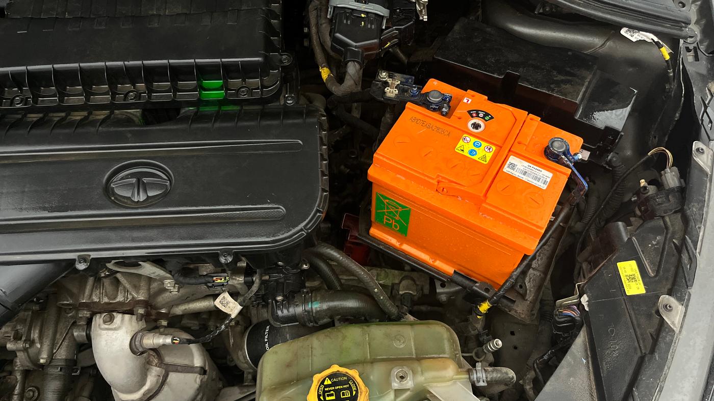 2023 Tata TIGOR XZ PLUS CNG, CNG, Manual, 45,667 km, Engine View - Left