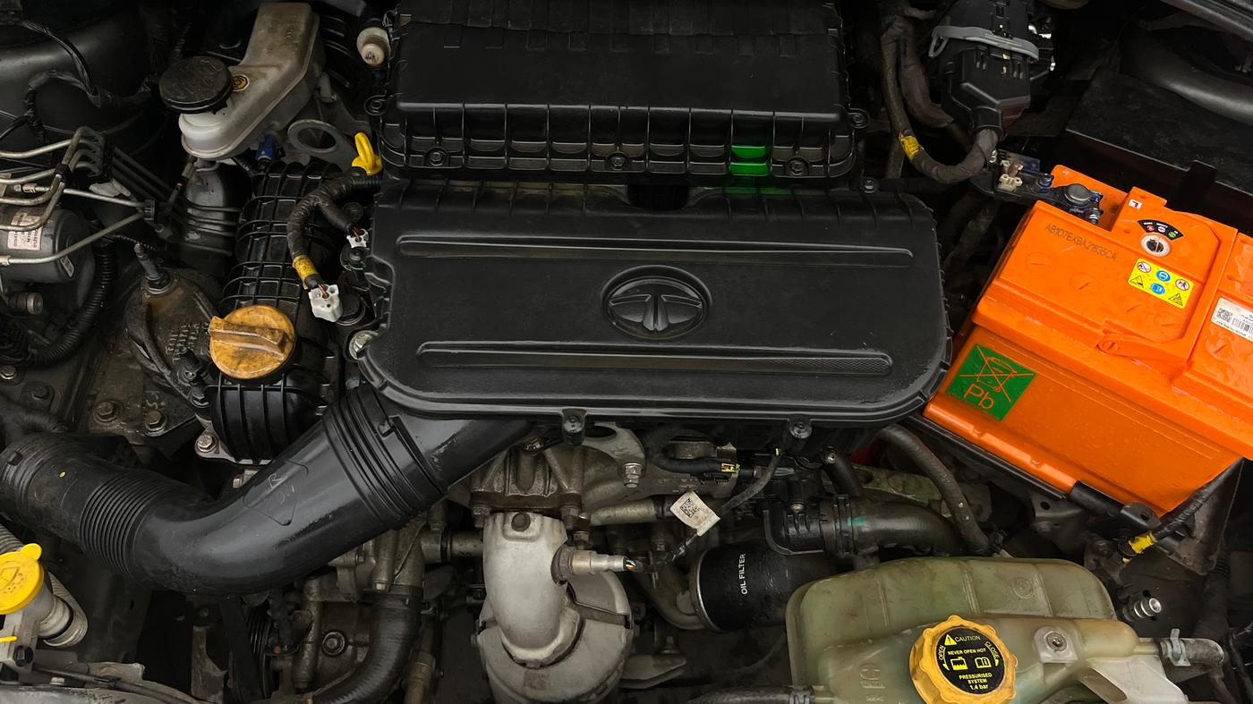2023 Tata TIGOR XZ PLUS CNG, CNG, Manual, 45,667 km, Engine View