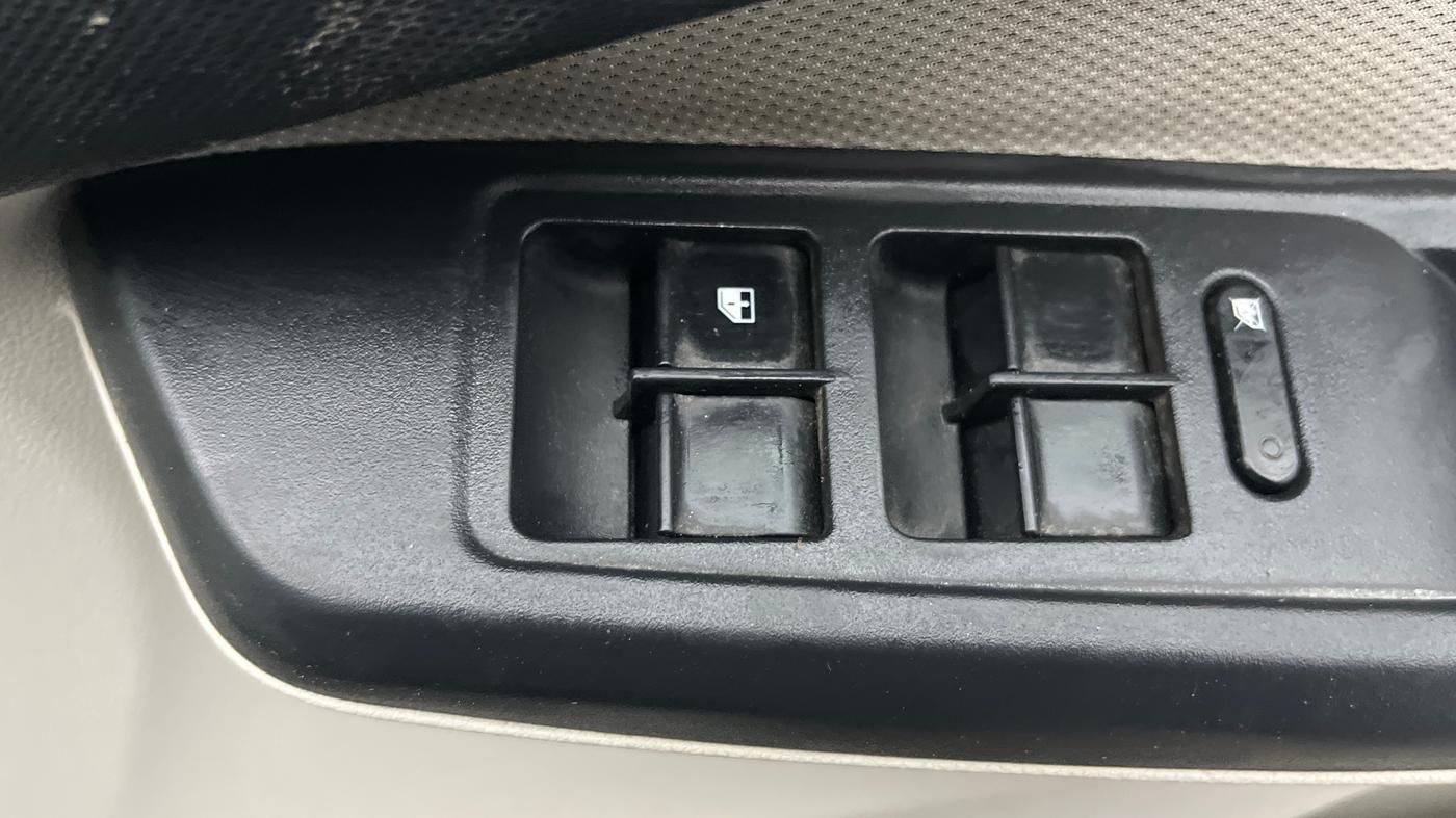 2023 Tata TIGOR XZ PLUS CNG, CNG, Manual, 45,667 km, Driver Side Door Panels Control