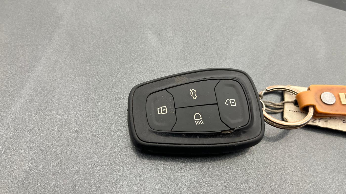 2023 Tata TIGOR XZ PLUS CNG, CNG, Manual, 45,667 km, Key Close Up