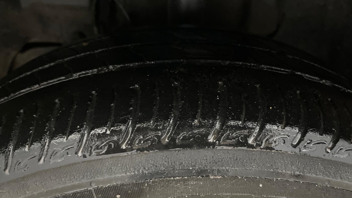 2023 Tata TIGOR XZ PLUS CNG, CNG, Manual, 45,667 km, Left Front Tyre Tread