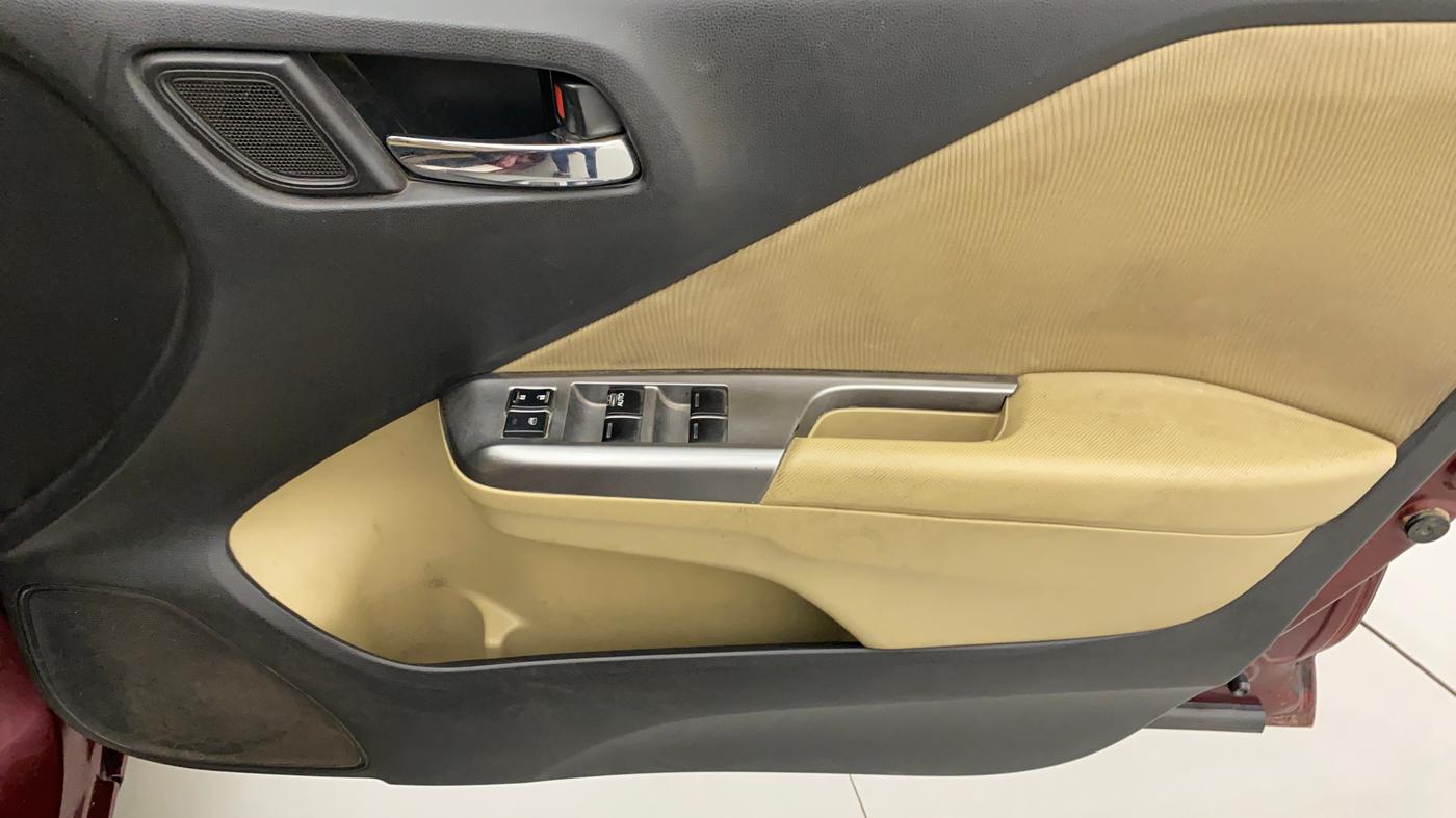 2014 Honda City 1.5L I-VTEC V MT, Petrol, Manual, 34,031 km, Driver Side Door Panels Control