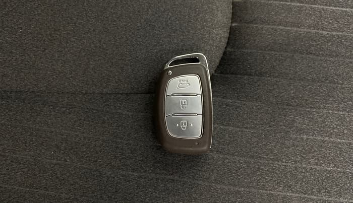 2023 Hyundai Creta S PLUS KNIGHT 1.5 PETROL, Petrol, Manual, 34,912 km, Key Close Up