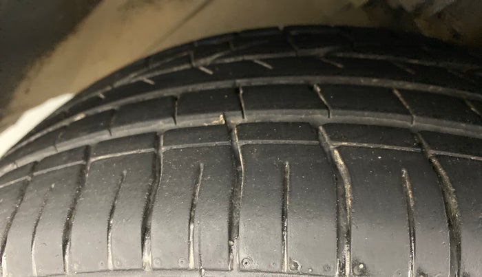 2021 Tata NEXON XZA+ SUNROOF 1.2 RTN, Petrol, Automatic, 12,512 km, Left Front Tyre Tread