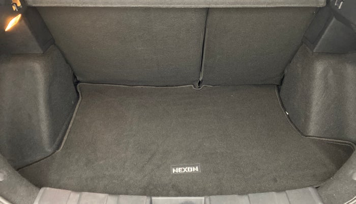 2021 Tata NEXON XZA+ SUNROOF 1.2 RTN, Petrol, Automatic, 12,512 km, Boot Inside