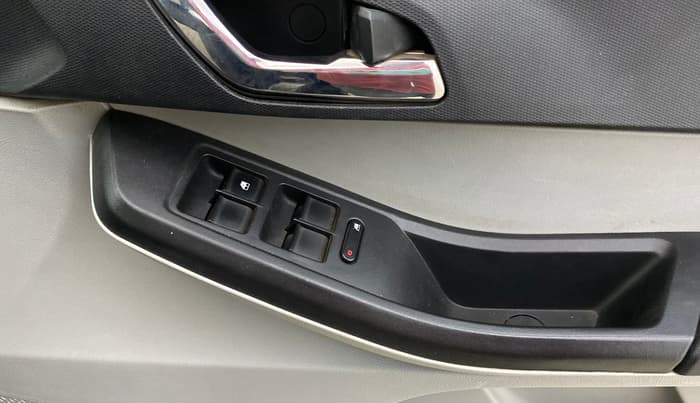 2021 Tata Tiago XZ PLUS PETROL, Petrol, Manual, 53,440 km, Driver Side Door Panels Control