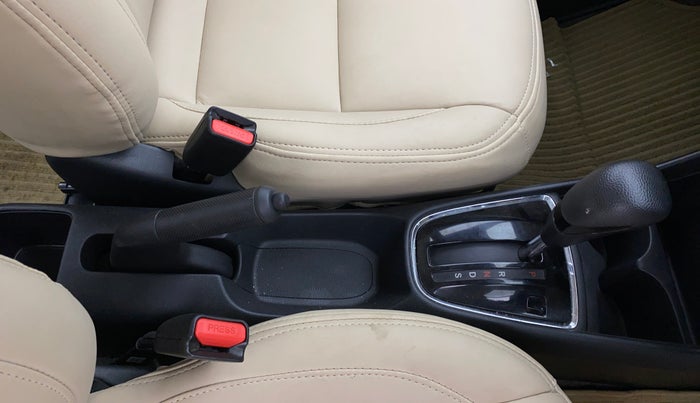 2020 Honda Amaze 1.2L I-VTEC VX CVT, Petrol, Automatic, 28,009 km, Gear Lever