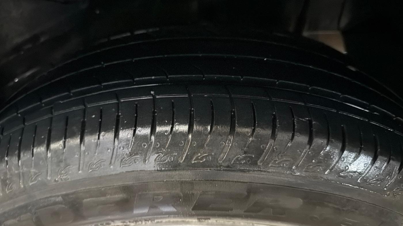 2023 Tata NEXON XE PETROL, Petrol, Manual, 53,843 km, Left Rear Tyre Tread