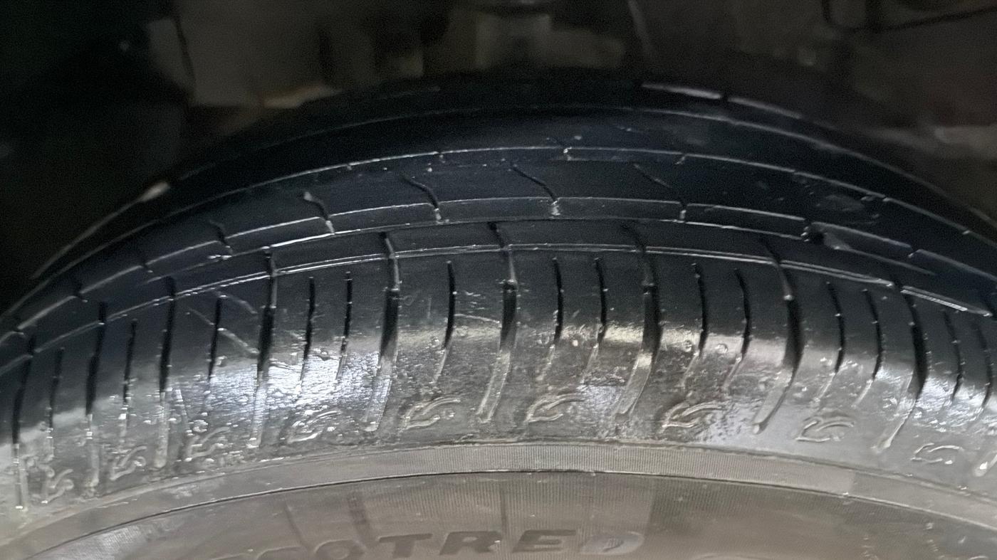 2023 Tata NEXON XE PETROL, Petrol, Manual, 53,843 km, Right Rear Tyre Tread