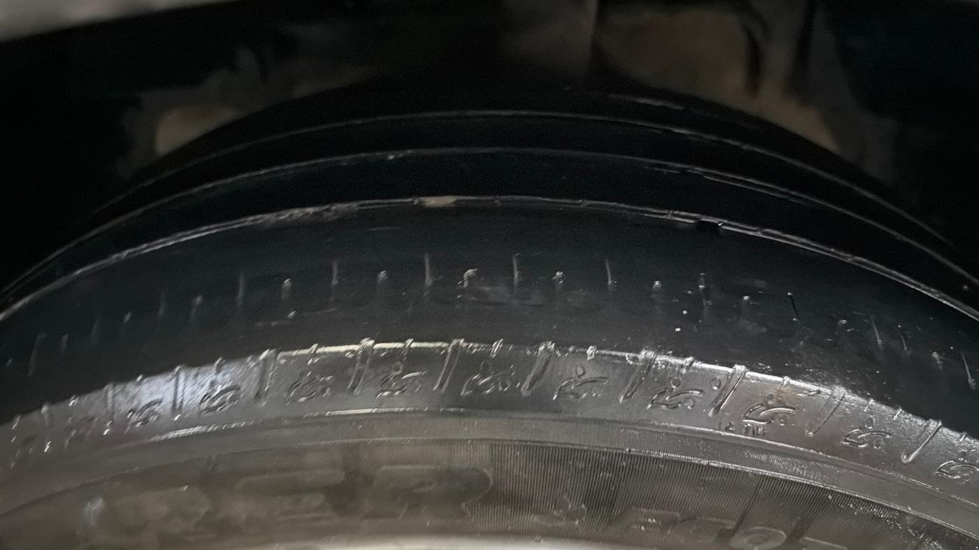 2023 Tata NEXON XE PETROL, Petrol, Manual, 53,843 km, Left Front Tyre Tread