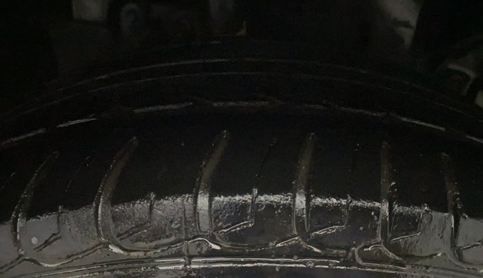 2018 Ford Ecosport TITANIUM 1.5L PETROL, Petrol, Manual, 35,101 km, Right Front Tyre Tread