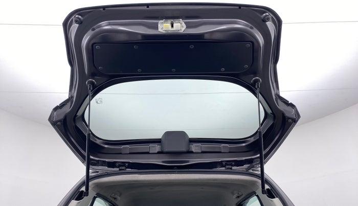 2017 Maruti Alto K10 VXI (O) AMT, Petrol, Automatic, 26,390 km, Boot Door Open
