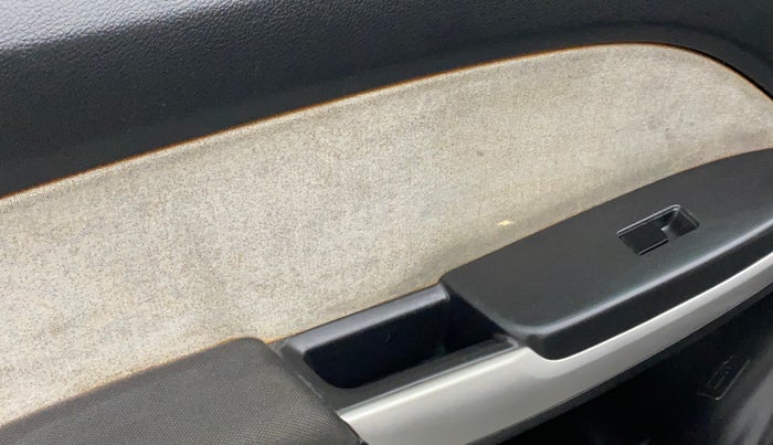 2016 Maruti Baleno ZETA PETROL 1.2, Petrol, Manual, 52,662 km, Front passenger door - Trim has minor damage