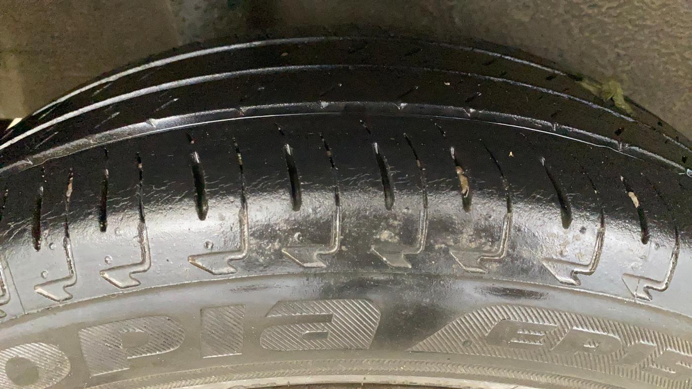 2021 Maruti IGNIS SIGMA 1.2, Petrol, Manual, 42,659 km, Right Rear Tyre Tread