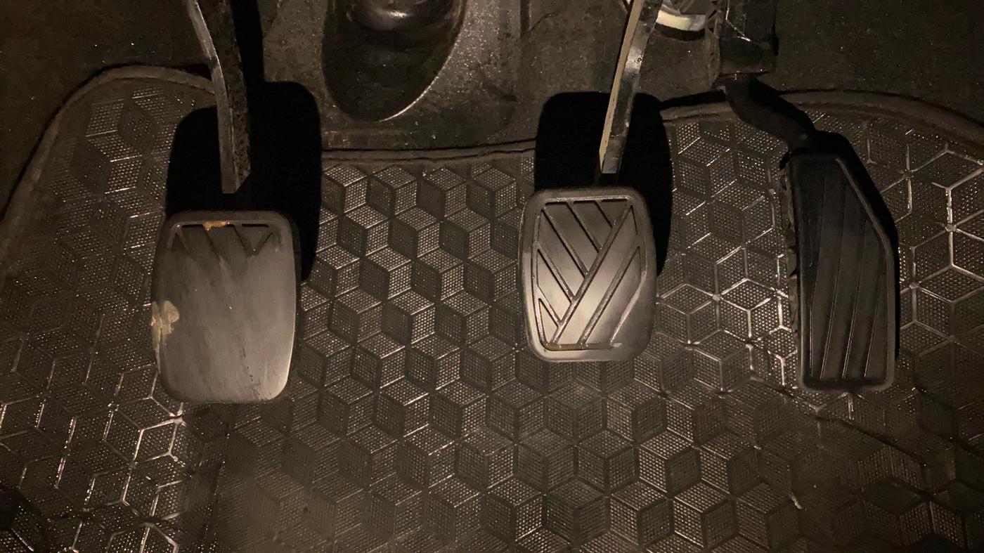 2021 Maruti IGNIS SIGMA 1.2, Petrol, Manual, 42,659 km, Pedals