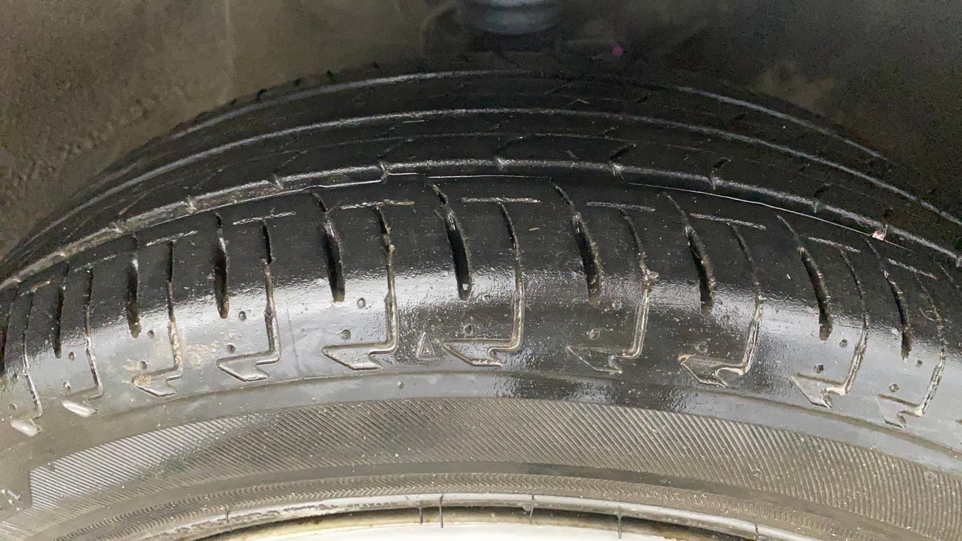 2021 Maruti IGNIS SIGMA 1.2, Petrol, Manual, 42,659 km, Right Front Tyre Tread