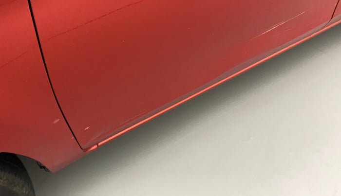 2016 Maruti Alto 800 LXI, Petrol, Manual, 61,237 km, Front passenger door - Slightly dented