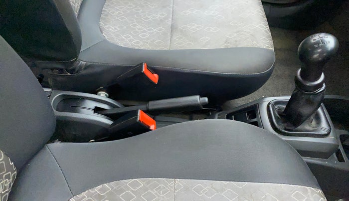 2016 Maruti Alto 800 LXI, Petrol, Manual, 61,237 km, Gear Lever