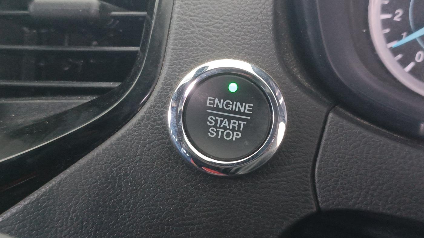 2019 Ford New Figo TITANIUM BLU 1.2 PETROL, Petrol, Manual, 77,710 km, Keyless Start/ Stop Button