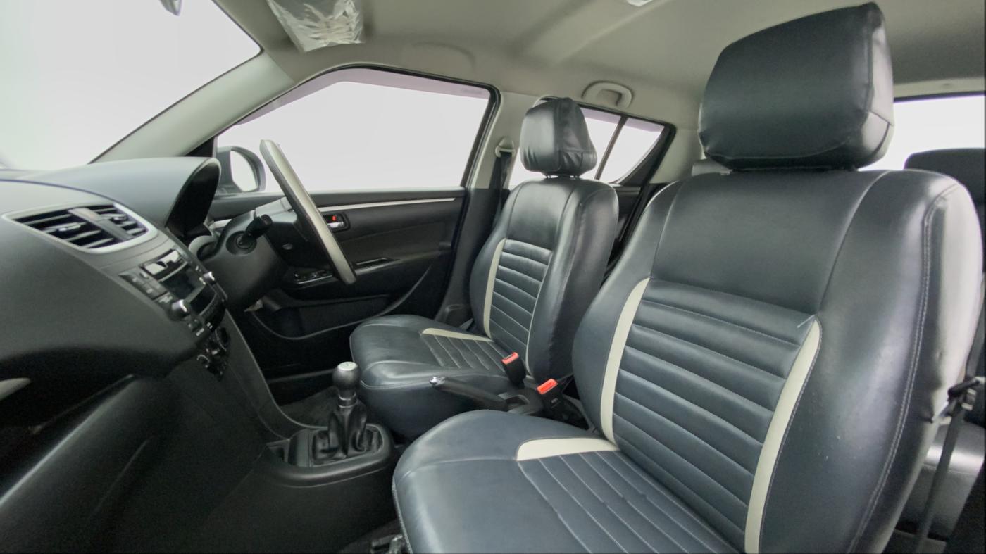 2017 Maruti Swift VXI, Petrol, Manual, 14,486 km, Right Side Front Door Cabin