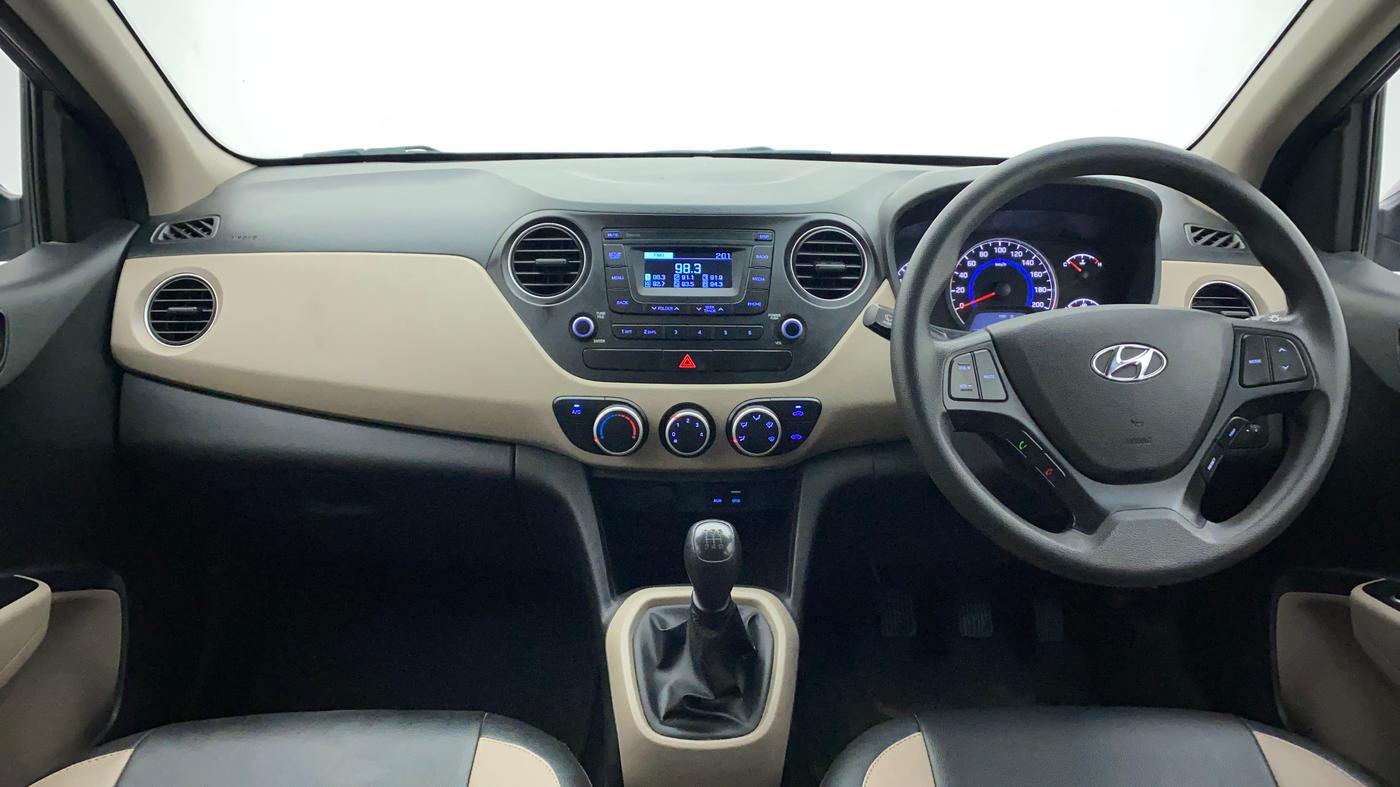 2019 Hyundai Grand i10 MAGNA 1.2 KAPPA VTVT, Petrol, Manual, 32,876 km, Dashboard