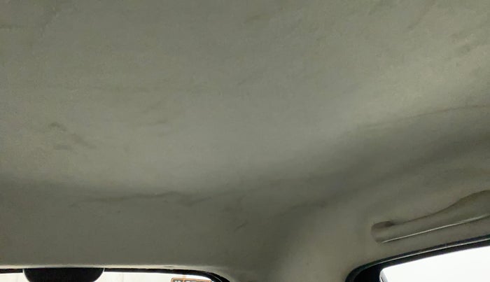 2020 Renault Kwid RXT 0.8, Petrol, Manual, 39,961 km, Ceiling - Roof lining minor dirty
