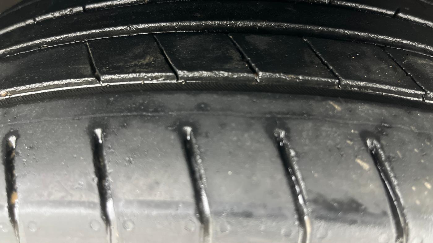 2014 Nissan Micra Active XV, Petrol, Manual, 40,029 km, Right Front Tyre Tread