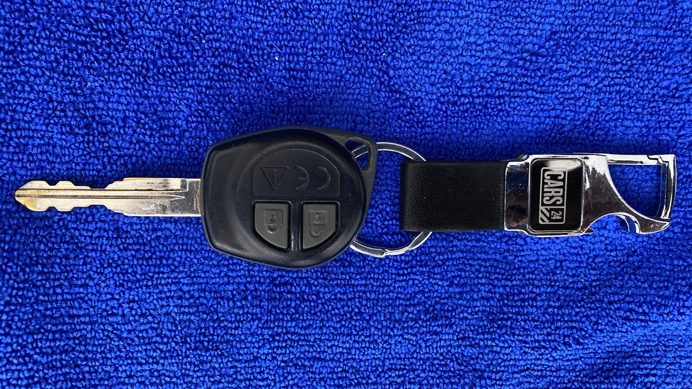 2020 Maruti Baleno DELTA PETROL 1.2, Petrol, Manual, 54,743 km, Key Close Up
