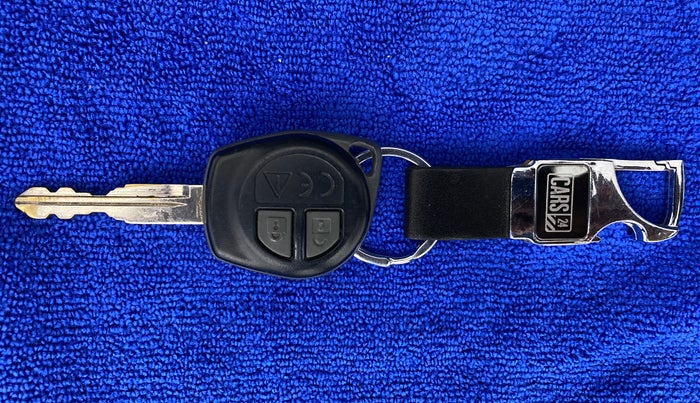 2020 Maruti Baleno DELTA PETROL 1.2, Petrol, Manual, 54,743 km, Key Close Up