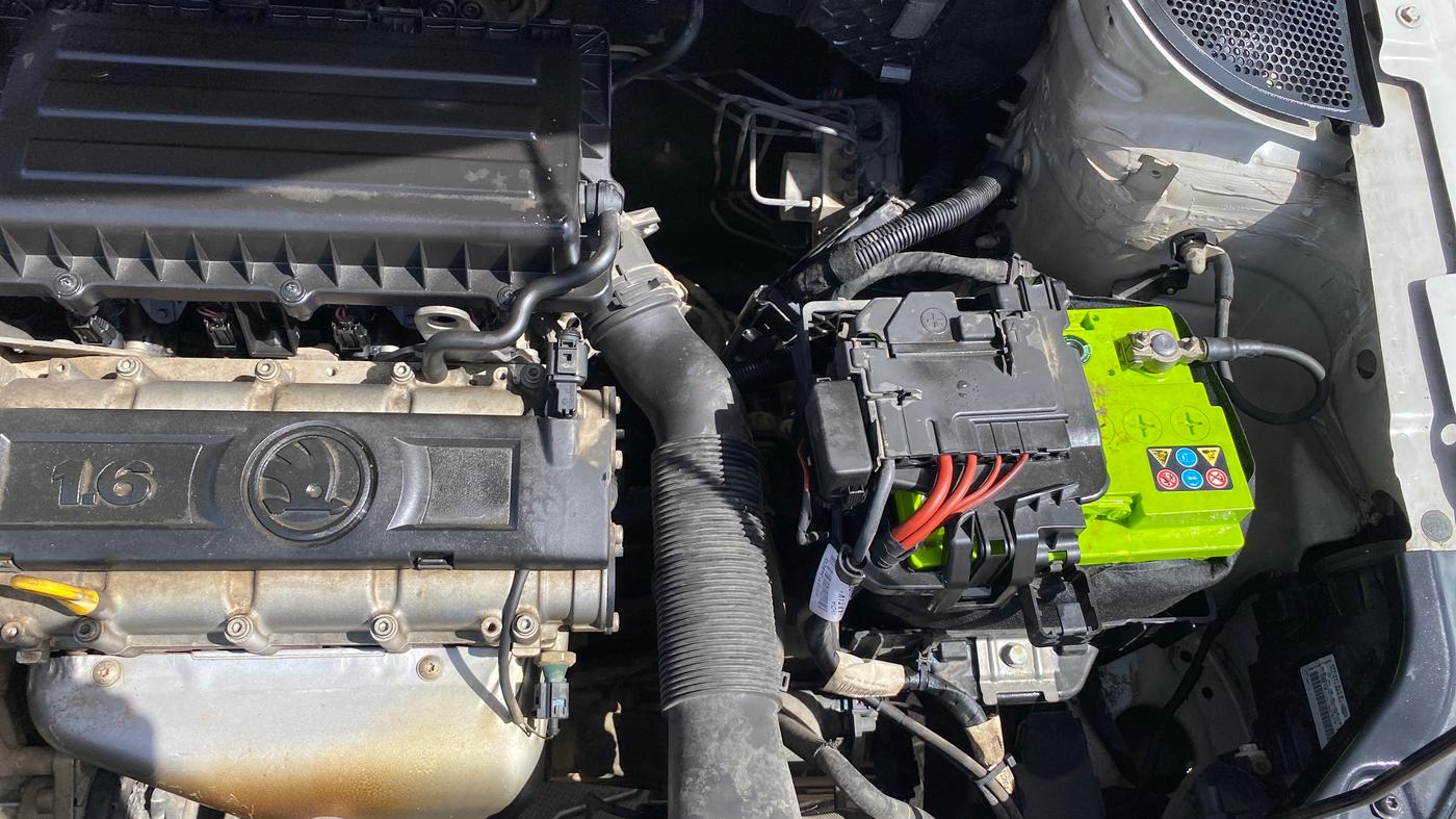 2019 Skoda Rapid STYLE 1.6 MPI AT, Petrol, Automatic, 82,335 km, Engine View - Left