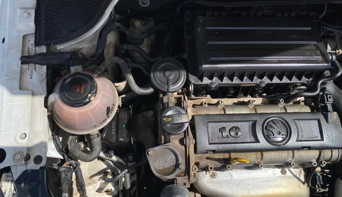 2019 Skoda Rapid STYLE 1.6 MPI AT, Petrol, Automatic, 82,335 km, Engine View - Right