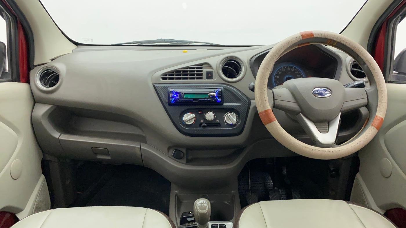 2016 Datsun Redi Go T (O), Petrol, Manual, 41,932 km, Dashboard