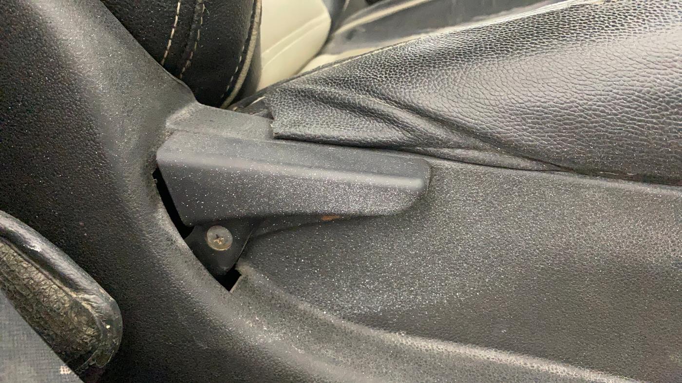 2019 Tata NEXON XM PETROL, Petrol, Manual, 49,635 km, Driver Side Adjustment Panel