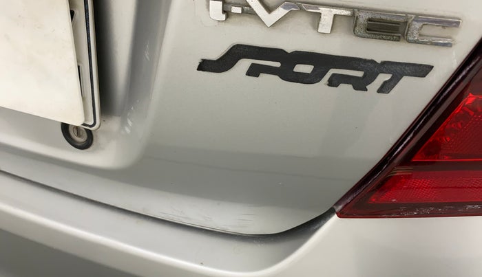 2016 Honda Amaze 1.2 EMT I VTEC, Petrol, Manual, 27,845 km, Dicky (Boot door) - Minor scratches